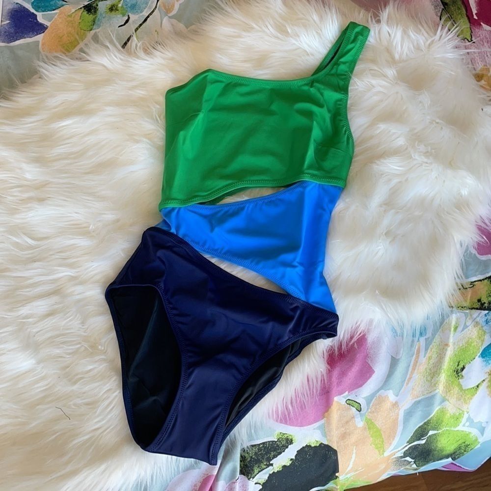 Solid & Striped Cutout One Piece - Picture 6 of 7